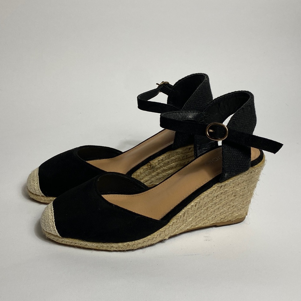 Classic Black Faux Suede Espadrille Wedge Ankle Strap Sandals! 8 - Picture 4 of 6